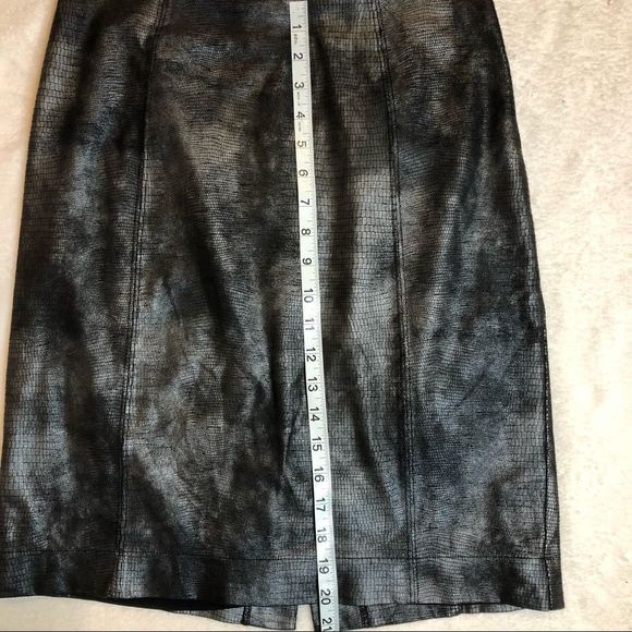 🔴 2 /$25 Jockey Women's Charcoal Gray Pleather Snake Skin Knee Length - Picture 4 of 7